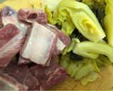 รูปขั้นตอนการทำที่ 1 ของ ซี่โครงหมูตุ๋นผักกาดดอง
