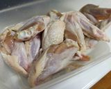รูปขั้นตอนการทำที่ 1 ของ ไก่ทอดน้ำปลา + น้ำจิ้มแจ่ว