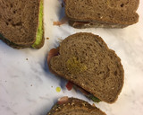 Foto del paso 3 de la receta: Sándwiches rápidos de Hulk con aguacate y jamón 🥑 🥪