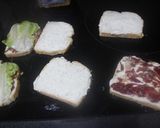 Foto del paso 3 de la receta Triángulos de pan de molde con jamón y queso