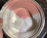 A picture of step 1 of Split Jello!.