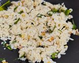 Foto langkah ke 3 dari resep Nasi Goreng Daun Jeruk.