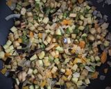 Foto del paso 4 de la receta: Arroz con vegetales y presas de pollo