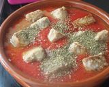 Foto del paso 6 de la receta: Daditos de atún congelado con tomate