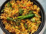 વધારેલા ભાત (Vagharela Bhat Recipe In Gujarati)