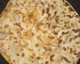 A picture of step 5 of Aaloo paratha.