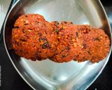 बीटरूट डाळ वडे (beetroot dal wade recipe in marathi) रेसिपी स्टेप 4 फोटो 
