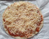 Foto del paso 4 de la receta: Pizza de Pasta Brisa con chorizo y queso
