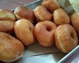Foto langkah ke 5 dari resep Donat menul dg kuning telur.