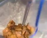 A picture of step 1 of Chikoo Milkshake.