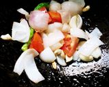 ডিম লাবাবদার (dim lababdar recipe in Bengali) রেসিপি ধাপ - 2 ছবি