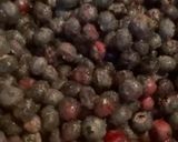 A picture of step 3 of Blueberry jam.