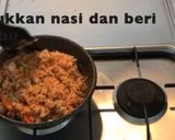 Foto langkah ke 3 dari resep Nasi Bakar Cumi Pedas.