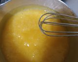 A picture of step 2 of Woon Mamuang (Mango Coconut jelly cubes).
