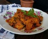Foto langkah ke 5 dari resep Ayam Woku Pedas.