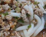 รูปขั้นตอนการทำที่ 2 ของ "เกี้ยมอี๋ต้มยำ"🥣🌶 Spicy Chinese Noodle Soup