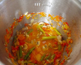 Foto del paso 2 de la receta: Fideuá de verduras en robot cocina MC
