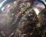 Foto del paso 6 de la receta: Bifes de hígado con cebolla y batata🍖
