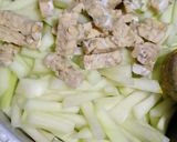 Foto langkah ke 1 dari resep Pepaya muda kuah kuning.