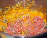 A picture of step 2 of Easy ★ Ground Meat Soboro Bowl with Yakiniku Sauce.