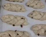 Foto langkah ke 4 dari resep Roti Gandum Kismis.