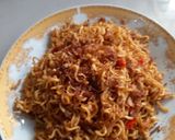 Foto langkah ke 2 dari resep Mie Goreng Simple.