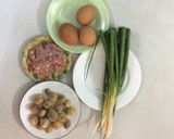 Hình bước làm 1 của món Trứng gà đúc O Dung