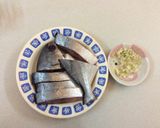 Hình bước làm 2 của món Cá chim trắng chiên muối ớt