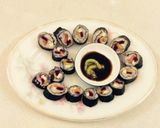 Hình bước làm 4 của món Sushi chay và sushi chiên 
