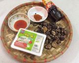 Hình bước làm 1 của món Đậu hũ om nấm chay