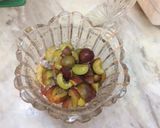 Hình bước làm 2 của món Mận tía dầm đường phèn