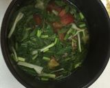 Hình bước làm 5 của món Canh bắp bò nấu khế và cà chua