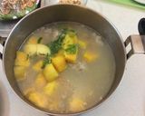 Hình bước làm 3 của món Canh khoai lang hầm xương móng giò