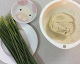 Hình bước làm 1 của món Bánh hành lá chiên giòn