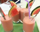 Hình bước làm 3 của món Sinh tố ổi - dưa hấu