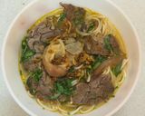 Hình bước làm 8 của món Bún Bò Giò Heo Huế - O Duyên