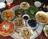 Hình bước làm 5 của món Khoai tây xào cà chua chay