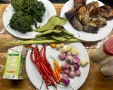 Foto langkah ke 2 dari resep Gulai Tongkol - Daun Singkong.