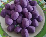 Foto langkah ke 2 dari resep Biji Salak Ubi Ungu.