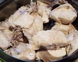 Foto del paso 2 de la receta: Ensalada de pollo con vegetales
