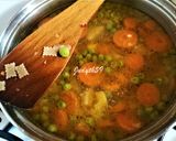 đ§ĄMennyei csirkĂ©s raguleves - Jucus mĂłdrađ§Ą recept fĂĄzis 4 fotĂłja