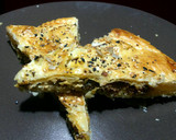 Foto del paso 8 de la receta: Empanada de chorizo, calabacín y brie
