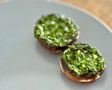 Une image de l'étape 3 de 💚 Champignons de Paris farcis au beurre de persil, servis avec des tagliatelles.