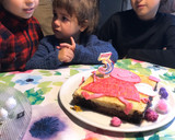 Foto del paso 8 de la receta: Tarta de Pepa Pig, facilita