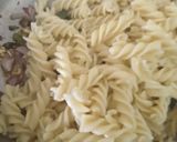A picture of step 3 of Mayonnaise pasta.