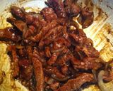 Foto langkah ke 3 dari resep Kwetiau Rebus Teriyaki.