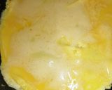 Foto del paso 3 de la receta: Omelette relleno de champiñones y queso con espinacas