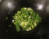 A picture of step 18 of Sweet and sour pork.