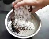 சத்தான கருப்பு உளுந்து இனிப்பு இட்லி (Karuppu ulunthu inippu idli recipe in tamil) ரெசிபி ஸ்டேப் 2 புகைப்படம்