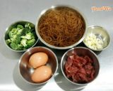 รูปขั้นตอนการทำที่ 1 ของ เส้นหมี่ผัดซีอิ๊ว
